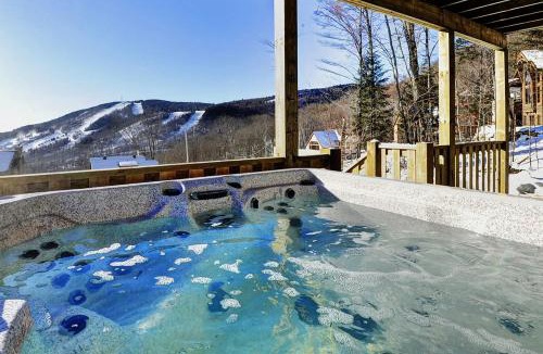 Stoneham Ski Chalet | Chalet 42 Chemin Blanc by Les Chalets Alpins