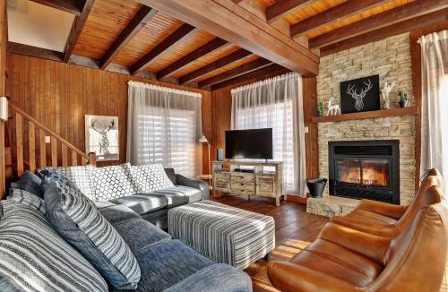 Stoneham Ski Chalet | Chalet 9006 Chemin des Alpages by Les Chalets Alpins