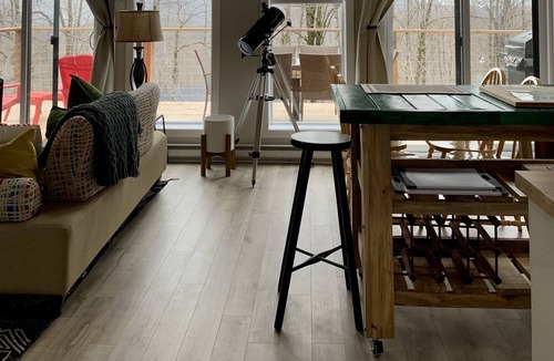 Bolton-Est Ski Chalet | Chalet Bolton - in the forest, family holidays or telecommuting!