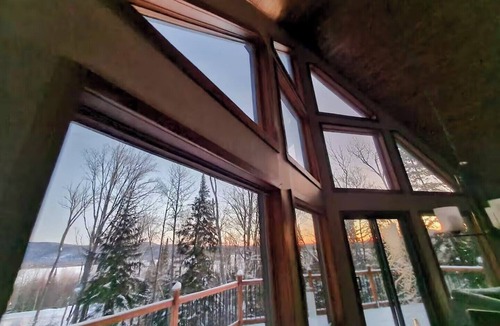 Saint Donat Ski Chalet | Chalet Evergreen, with panoramic view