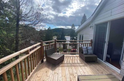 Sainte-Agathe-des-Monts Ski Chalet | Chalet Spacieux Lac des Sables