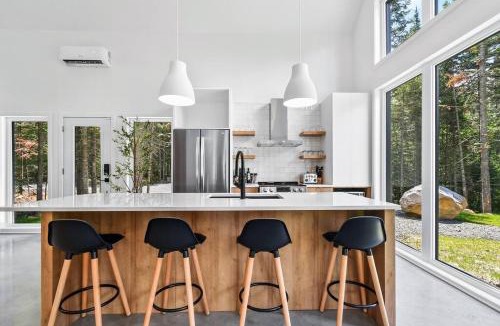 Lac-Swell Ski Chalet | Chalet Le Konfør, Spa et Nature !