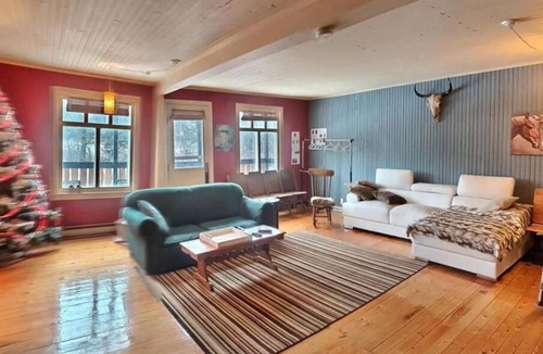 La Mitis Ski Chalet | Chalet Chez Frid