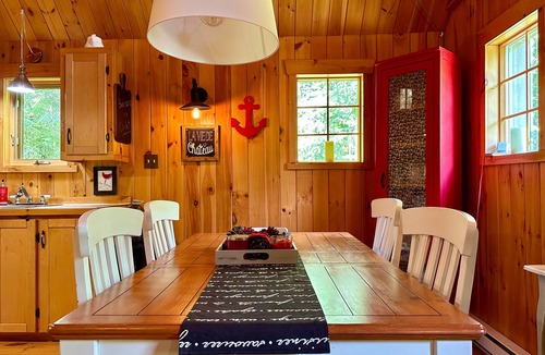 Magog Ski Chalet | Chalet Chaleureux - Lac Lovering