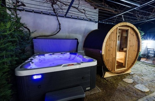 Old Town Ski Chalet | Chalet Charm - Private Mountain Retreat with Sauna, Jacuzzi & Kids Playroom