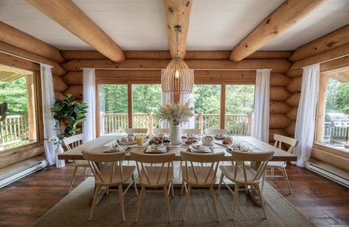 Val-des-Lacs Ski Chalet | Chalet Chic Rustique & SPA - Tremblant