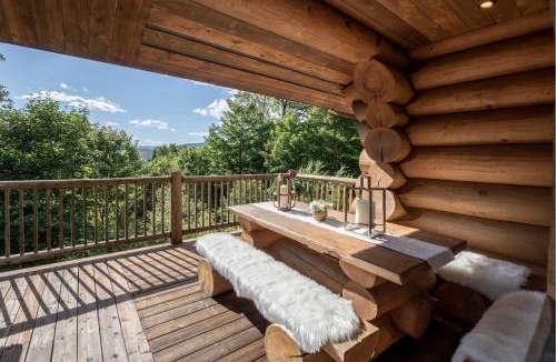 Val-des-Lacs Ski Chalet | Chalet Chic Rustique & SPA - Tremblant