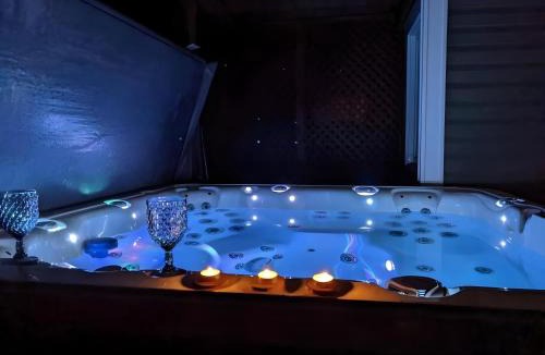 Mauricie House | Chalet de luxe Équinoxe - bord de l'eau avec Spa