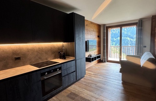 Prato Nevoso Apartment | Chalet del Borgo 24 Prato Nevoso – Charming Wooden Apartment with Mountain Views