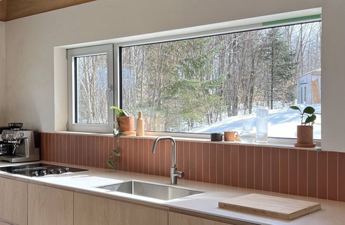Sainte-Marguerite-du-Lac-Masson Ski Chalet | Chalet des Sentiers - An architectural experience at Lac Fidèle, Entrelacs