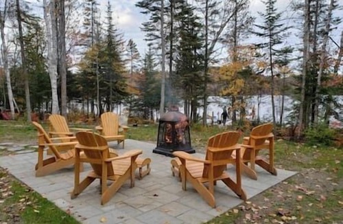 Chertsey Ski Chalet | Chalet Harmonie: By the Lake & Spa