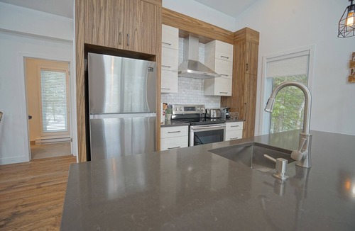 Entrelacs Ski Chalet | CHALET HARMONIE (LAKE FRONT)