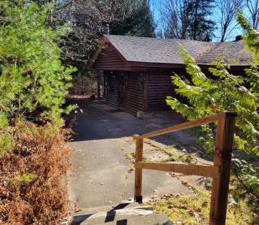 Sainte-Marguerite-du-Lac-Masson Ski Chalet | Chalet "Ici et maintenant, sur le lac"