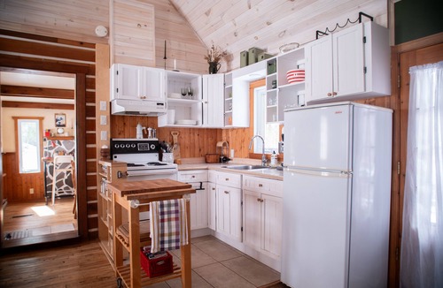 St-Adolphe-d'Howard Ski Chalet | Chalet Lendemain de Ville Avec Accès au lac