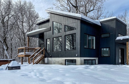 Saint-Casimir Ski Chalet | Chalet le 794bord de L'eau Domaine Grandbois
