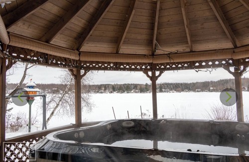 Saint-Claude Ski Chalet | Chalet Le Rassembleur du Lac Boissonneault