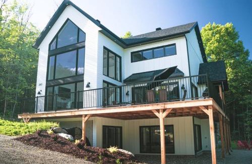 Saint-Philemon Ski Chalet | Chalet Oasis - Spa and Incredible view