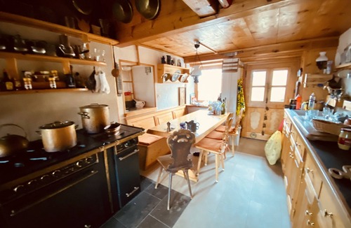 Vers L'Eglise Ski Chalet | ✨CHALET WITH A CINEMATIC VIEW