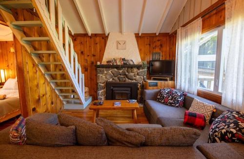 Val David Ski Chalet | Chalets Village Suisse de Val-David