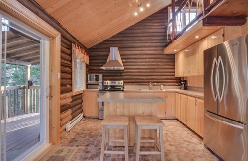 Saint Donat Cabin | Charmant chalet en bois rond