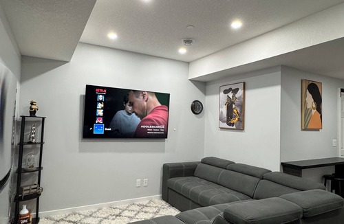 Calgary House | Charming 1-Bedroom Basement Walkout Suite with a Gym and Office.