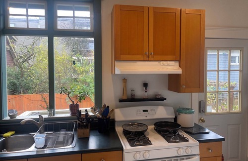 Kitsilano House | Charming 1-bedroom house with WiFi and AC in marvelous Vancouver
