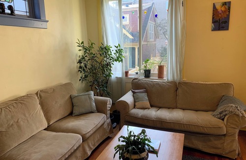 Kitsilano House | Charming 1-bedroom house with WiFi and AC in marvelous Vancouver