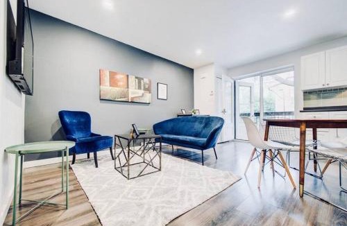 Griffintown Apartment | Charming 2 BD condo griffintown