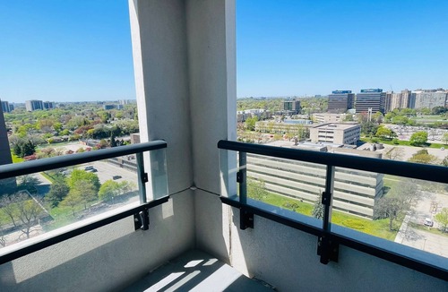 Etobicoke Condo | Charming 2-bedroom condo with WiFi, AC in delightful Toronto