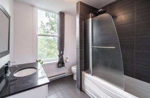 Gay Village House | Charming 3BD Townhome at DT MTL