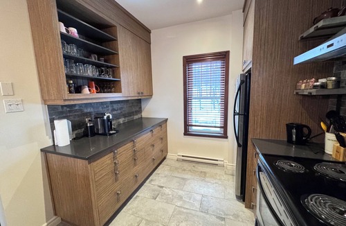 Mont-Tremblant Village Apartment | Charming condo with a huge view at 8min skiing mountain - pool and tennis !