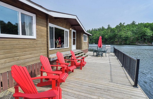 Severn Cottage | Charming Cottage on water in Severn Falls