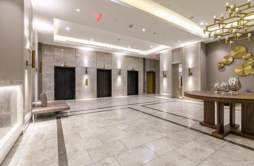 Bloor-Yorkville Apartment | Charming Downtown Condos by GLOBALSTAY