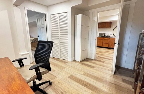 Lower Sumas Mountain House | Charming Hideaway! Beautiful Yard & Private Office