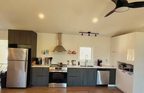 Sainte-Sophie House | Charming house 45 min north of Montreal, near the ski mountains