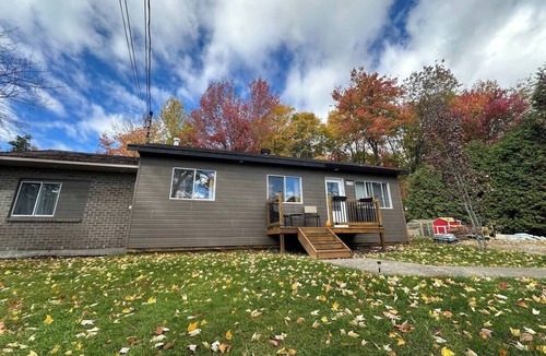 Sainte-Sophie House | Charming house 45 min north of Montreal, near the ski mountains