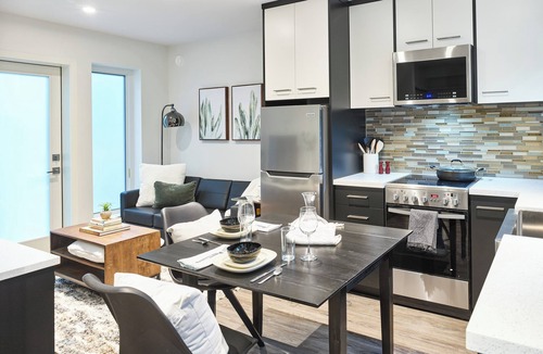 Dunbar House | Charming laneway house: 750 square feet, 2 bedroomnNo cleaning fees.