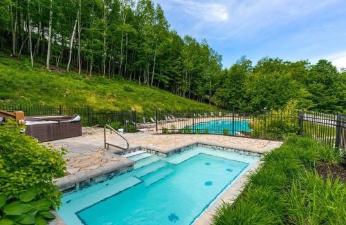 Mont-Tremblant Village Apartment | Charming redesigned condo-10 Minutes from Mountain