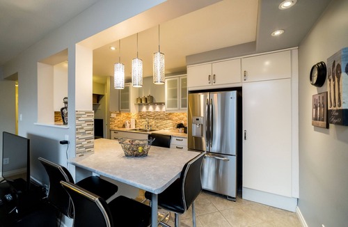 Jasper Place Condo | Charming Suite just 12mins from U of A Hospital
