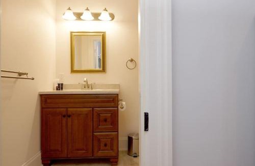 Caledon Hotel | Cheltenham Suites