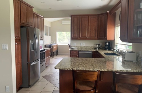 Okanagan-Similkameen Cottage | Cherry View Cottage (Approved for Short-term Rentals 2024)