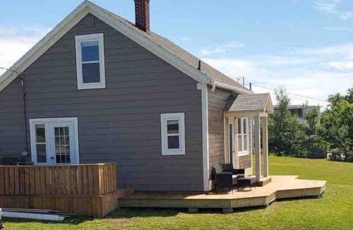 Cheticamp House | Cheticamp`s Cabot Suite
