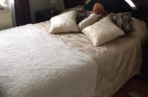 Pointe-aux-Trembles Bed & Breakfast | Chez Danny