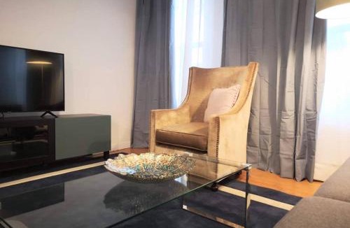 Saint-Roch Apartment | Chez Edouard by Hébergements DCL