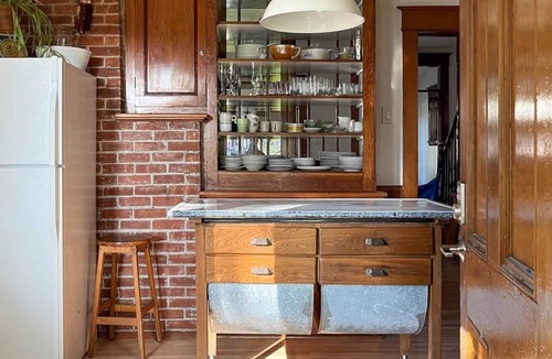 Lac-Megantic House | Chez Léo by Maison Dudley