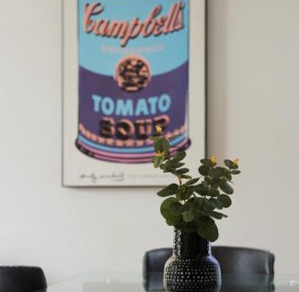 Plateau Mont Royal Apartment | Chic 2 Bedroom apartment in Le Plateau by Denstays