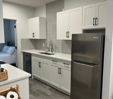Northwest Calgary Apartment | Chic & Cozy 2-BR Suite at Glacier Ridge NW Calgary