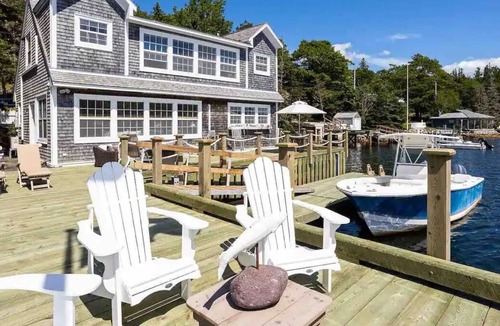 Chester Villa | Children friendly oceanfront escape
