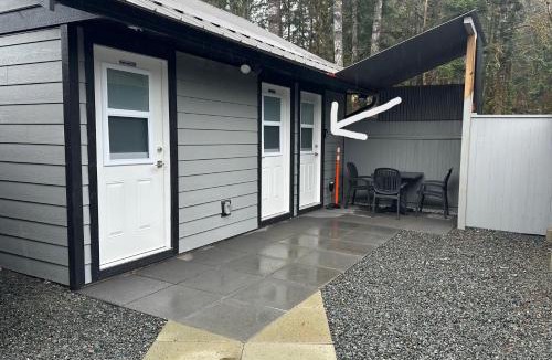 Port Alberni House | Chims Cabins - Port Alberni
