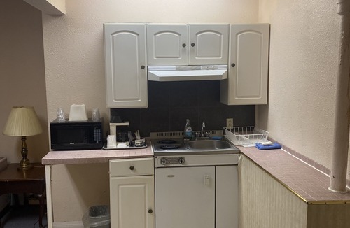 South Lethbridge Hotel | Chinook Motel